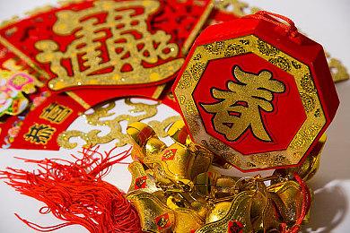 《终结的百合花》销量破60万 实体版明日开启预定